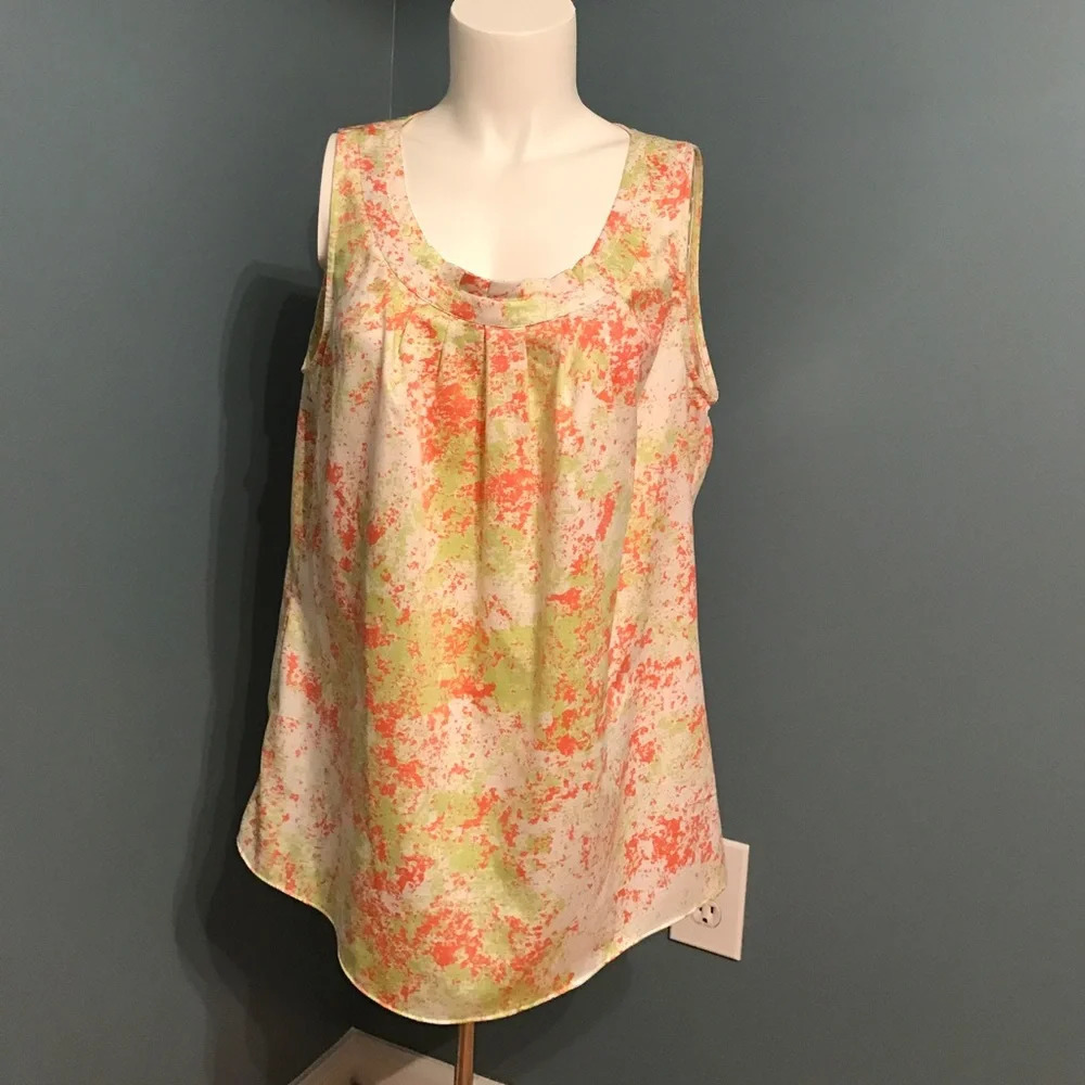 Pink and green splatter tank Anne Klein size large